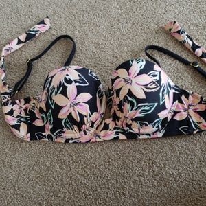 Xhilaration tie back bikini top